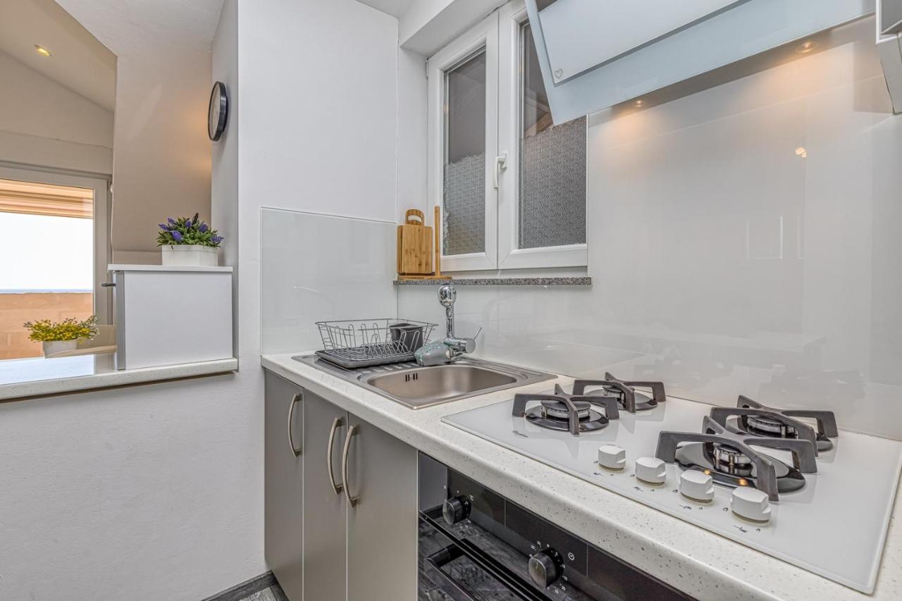 Apartamento Enjoy At L&C Rovinj Exterior foto